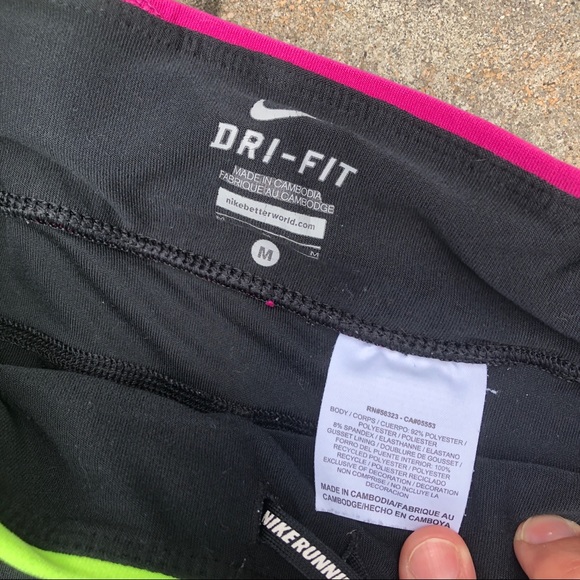 Nike dry fit knee length running leggings - Picture 3 of 4